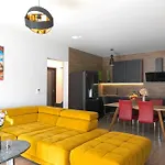 Appartamento Sofagold Nadštandardný S Veľkou Terasou Košice
